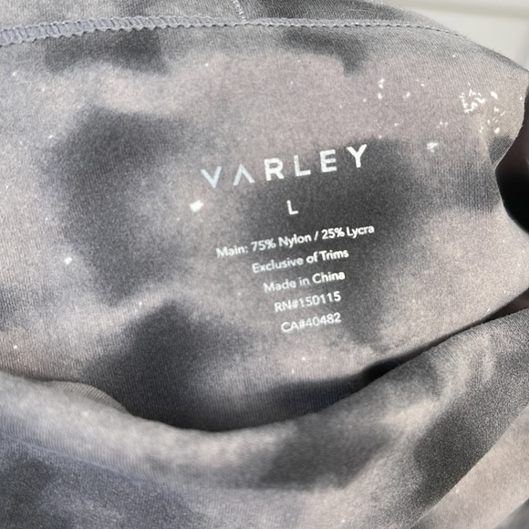 Varley Let’s Go crop leggings 18’ leaf. Size large - Picture 6 of 6